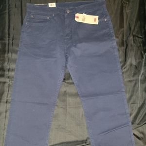 Mens NWT 502 Levi jeans 34x34